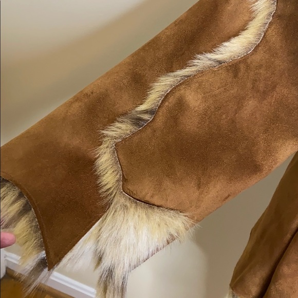 Donna Salyers Fabulous Furs Jacket ONE LEFT!! - Picture 3 of 8
